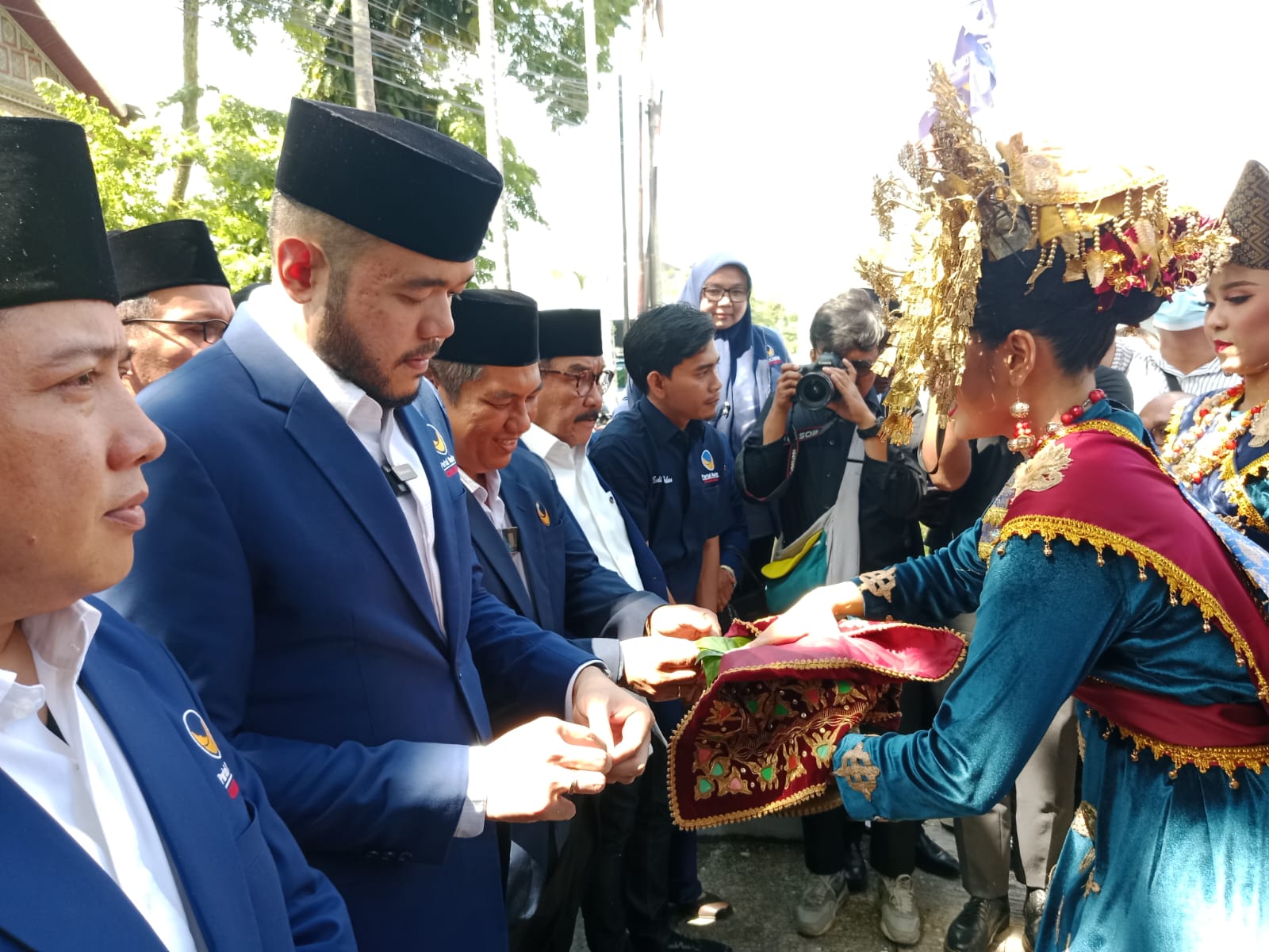 Ketua Partai Nasdem Sumbar Fadly Amran